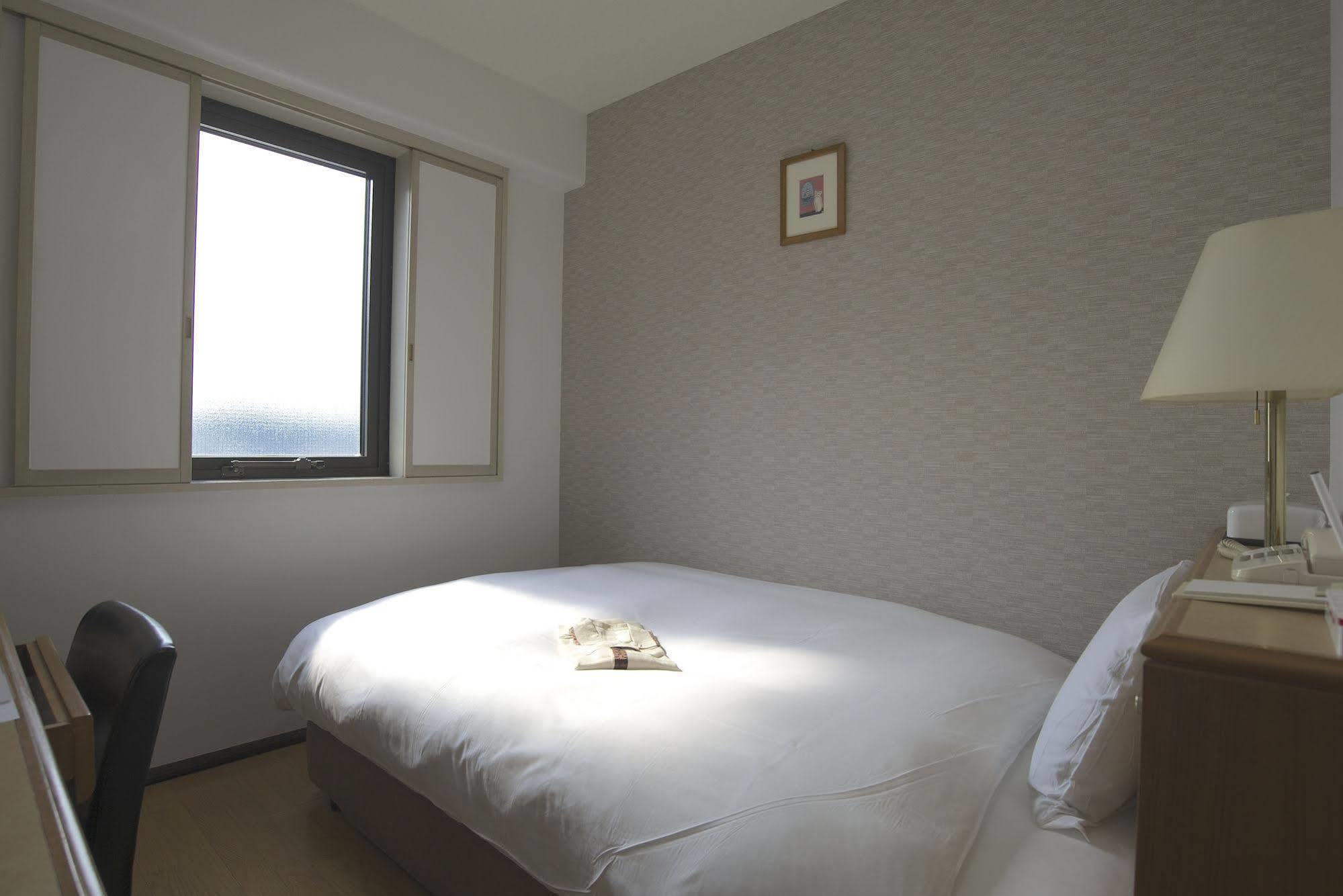 Smile Hotel Atsugi Exterior foto