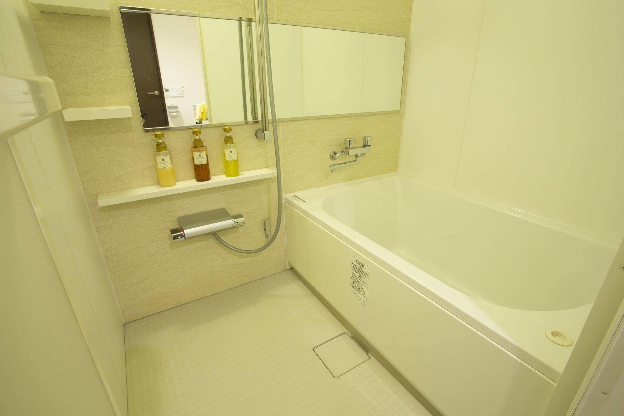 Smile Hotel Atsugi Exterior foto